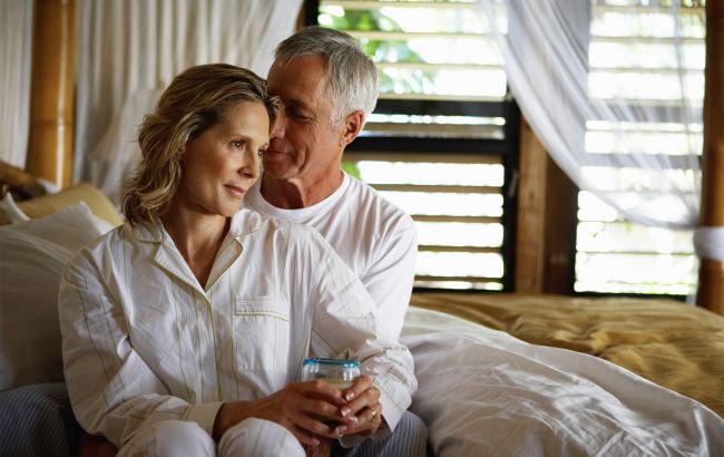 Чим приваблює чоловіків жінка, якій вже за 50? Ці 6 речей вас здивують