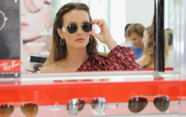 Як відрізнити оригінальні дизайнерські окуляри від підробки. 6 підказок від експертів