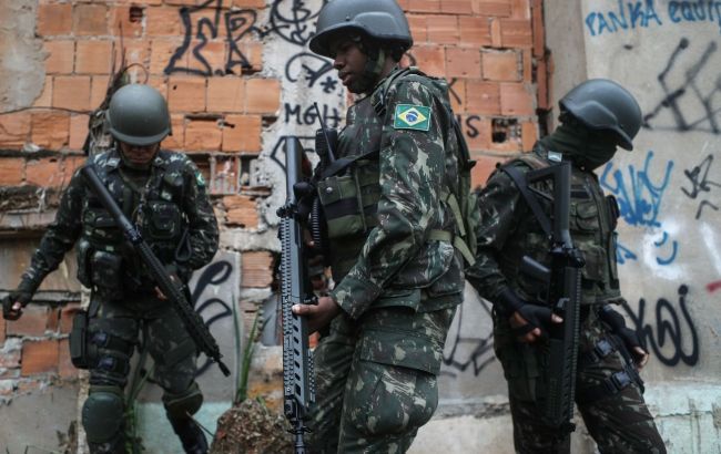 Поліцейська операція в Бразилії стала найкривавішою в історії країни: понад 130 загиблих