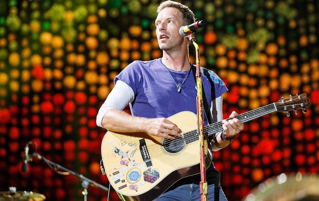 Соліст Coldplay заспівав для російського "брата" і пообіцяв дати концерт в РФ (відео)