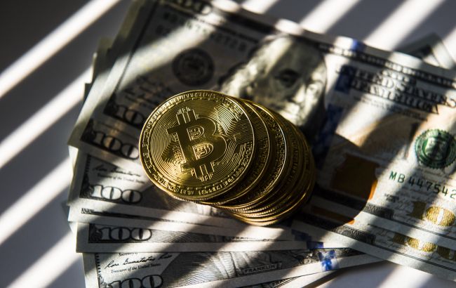 Стоимость биткойна впервые превысила 68 тысяч долларов