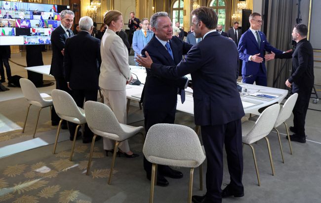 В Париже началась встреча "коалиции решительных", на заседание приехал Уиткофф