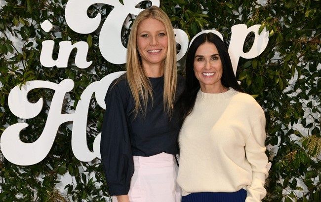Гвінет Пелтроу і Демі Мур захопили трендовими образами в Нью-Йорку