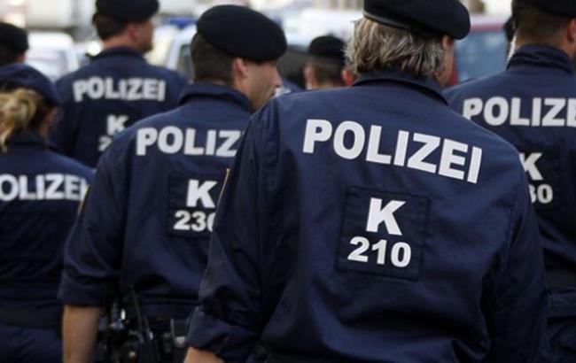 В Австрии нашли очередной грузовик с мигрантами