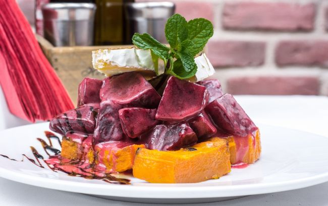 "Вітамінні бомби": рецепти надзвичайно смачних салатів із сезонних овочів