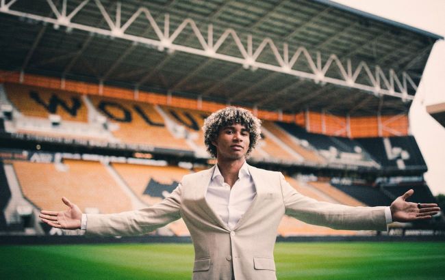 Середняк АПЛ потроллил топ-инсайдера перехваченным трансфером: веселое видео