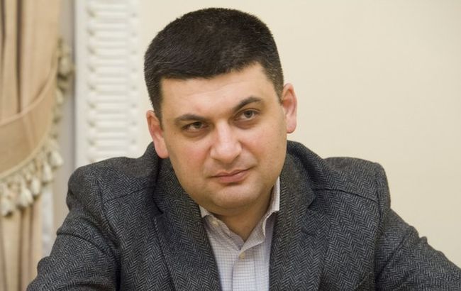 Конституционная комиссия поддержала проект изменений в Конституцию