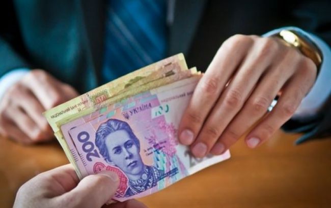 В Волынской обл. задержали бывшего судью на взятке в 10 тыс. гривен