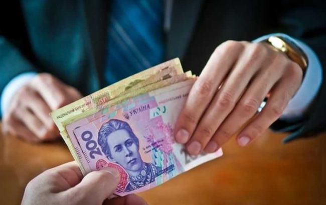 У Київській області затримали чиновників за вимогу 800 тис. гривень хабара