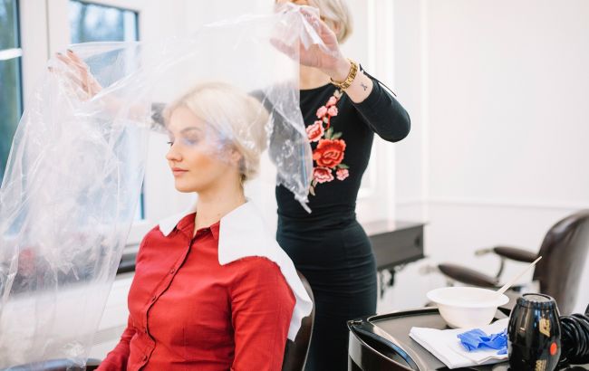 Перукар назвала 5 процедур, які не радить нікому робити