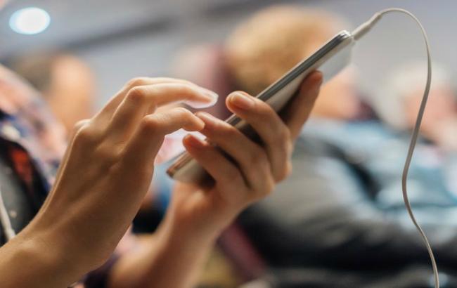 Госавиаслужба рекомендует не использовать Samsung Galaxy Note 7 в самолетах