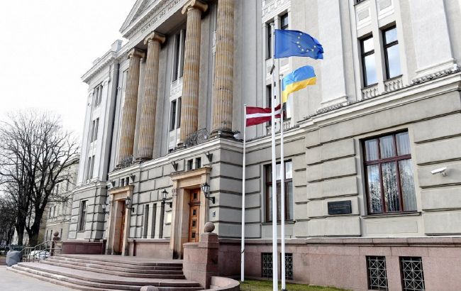 Латвия внесла в "черный список" 25 представителей российского шоубиза за поддержку войны