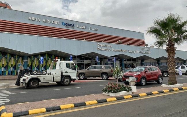 В Саудовской Аравии дрон обстрелял аэропорт, пострадали 8 человек