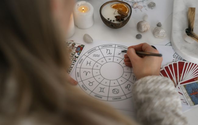 На 4 знаки Зодіаку чекають випробування: кому пророкують зміни, а кому - конфлікти
