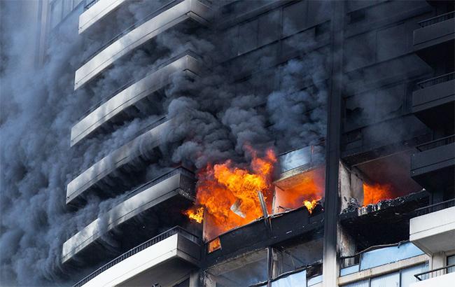На Гавайях произошел пожар в 36-этажном доме, трое погибших