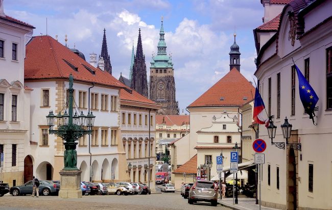 Оцінка майна. В Чехії готуються посилити реєстрацію українських автомобілів