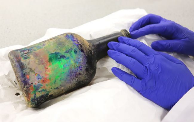 Ученые раскрыли тайну 200-летней "ведьминской" бутылки: что в ней было вместо рома?