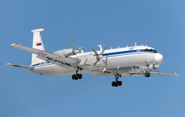 "Жирні" цілі. Що відомо про збитий над Азовським морем А-50 та підбитий Іл-22М