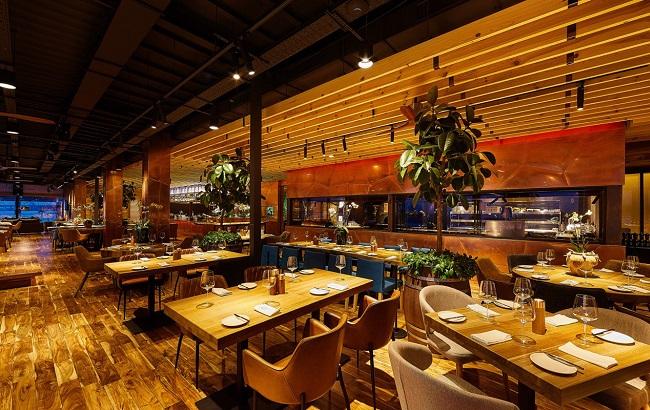 Семейный ресторан на воде Veranda on the river презентует новое сезонное меню