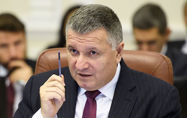 Аваков заявил об увеличении числа жителей оккупированных территорий, изменивших место голосования