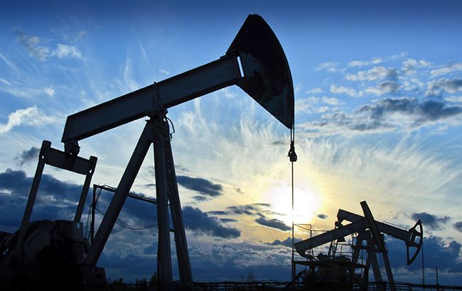 Цена нефти Brent опустилась ниже 49 долларов за баррель