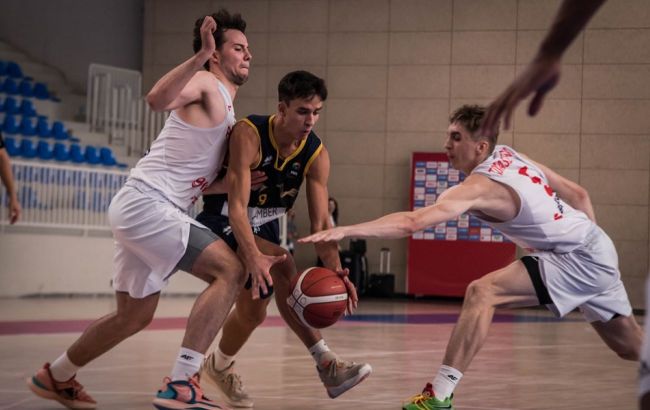 Украина U-20 потерпела фиаско с Польшей и вылетела в Дивизион B Евробаскета