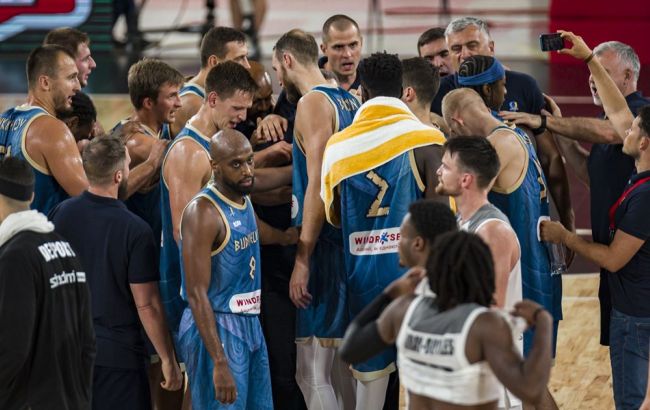 "Будівельник" підшукав тимчасову домівку в Європі