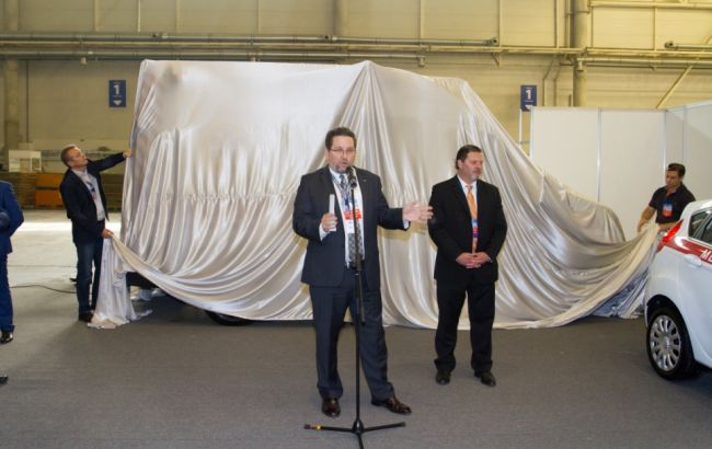 У Києві презентували сучасний український реанімобіль