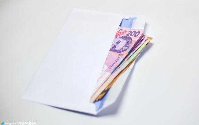 Дві третини українських компаній планують підвищувати зарплату співробітникам