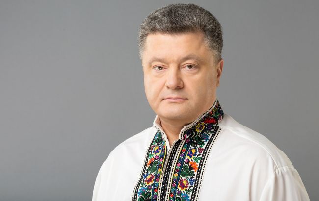 Порошенко поздравил Президента Грузии с Днем независимости