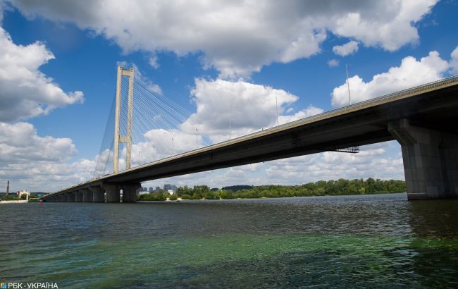 Днепр оказался на грани экологической катастрофы: в воде гербицид и тяжелые металлы