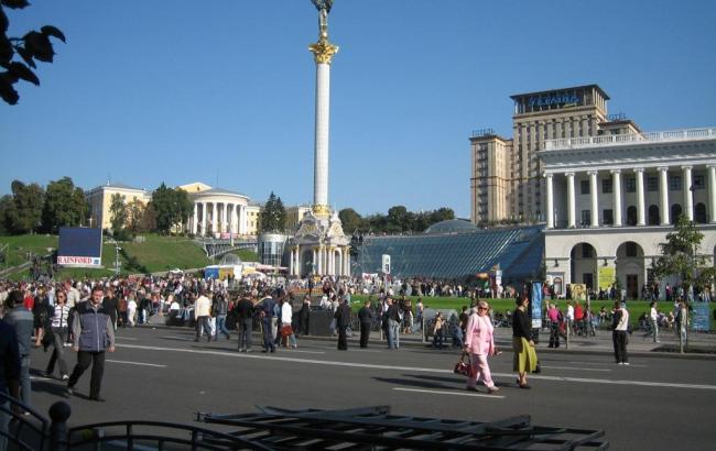 В центре Киева перекрыто движение транспорта