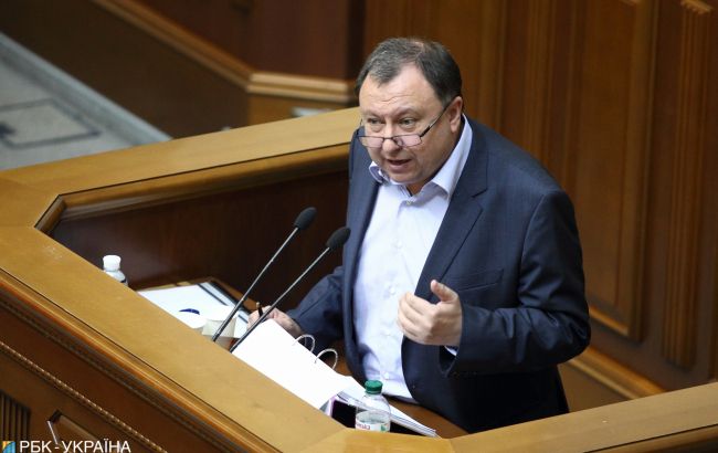 "Языковой закон": ответственность за нарушение отсрочили на 3 года