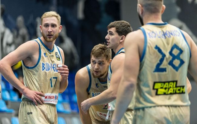 "Будівельник" переграв "Дніпро" та здобув 16 перемог у сезоні Суперліги