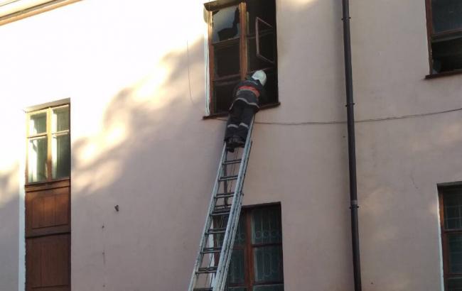 В Кривом Роге произошел пожар во Дворце культуры, есть погибший