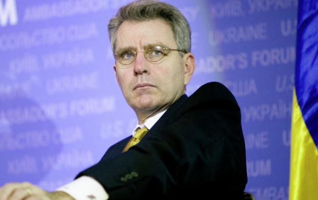 Посол США назвал "фарсом" приговор Сенцову и Кольченко