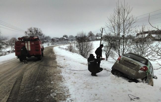 В Украине из-за непогоды обесточены 44 населенных пункта
