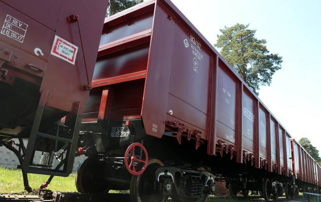 "Укрзализныця" с начала года собственными силами построила более 1400 вагонов