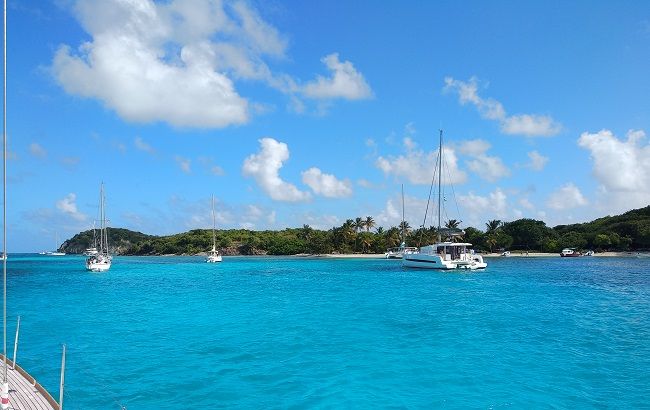 Українські яхтсмени перетнули Атлантику: вражаючі фото подорожі