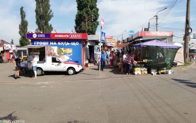 Торговля в Украине ускорила рост