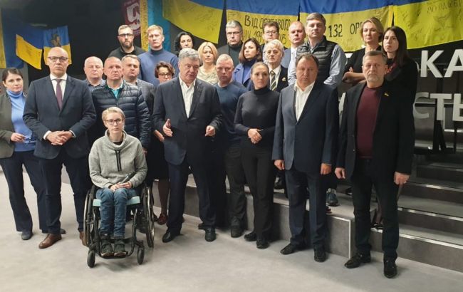 Фракция Порошенко заявила о преследовании нардепа Федины