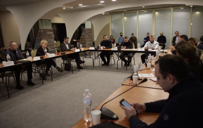 Нацкорпус призвал ВР рассмотреть закон о коллаборационизме