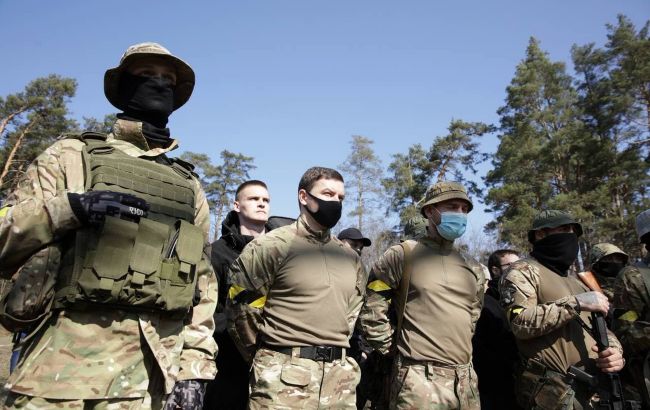 Нацкорпус&nbsp;заявив про&nbsp;створення&nbsp;штабів&nbsp;оборони в&nbsp;областях