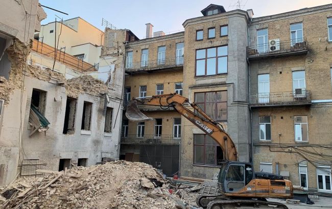 Знесення історичної будівлі в Києві. Компанія-забудовник спростовує звинувачення