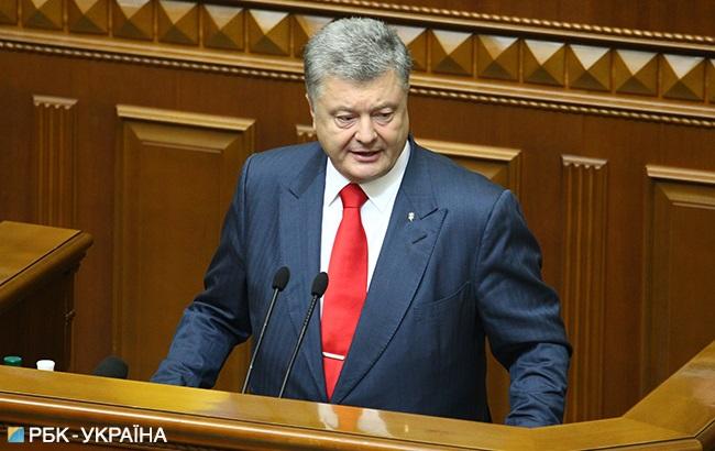 Порошенко закликає Раду прийняти закон про податок на виведений капітал