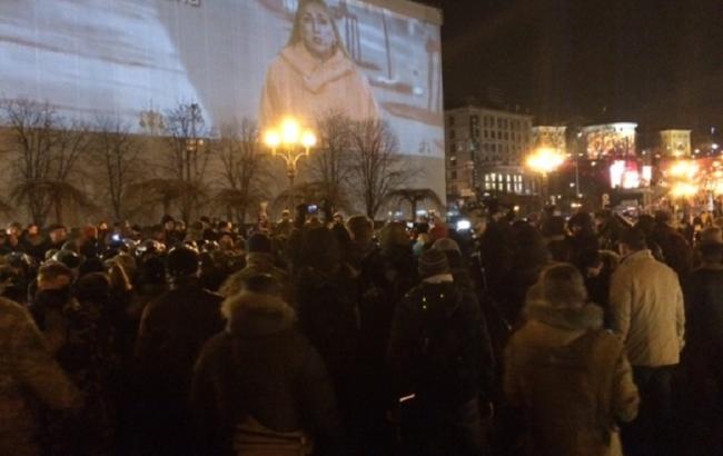 На Майдане произошла потасовка между активистами и правоохранителями