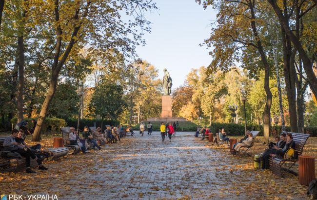 "Бабье лето" в Киеве продлится до следующих выходных