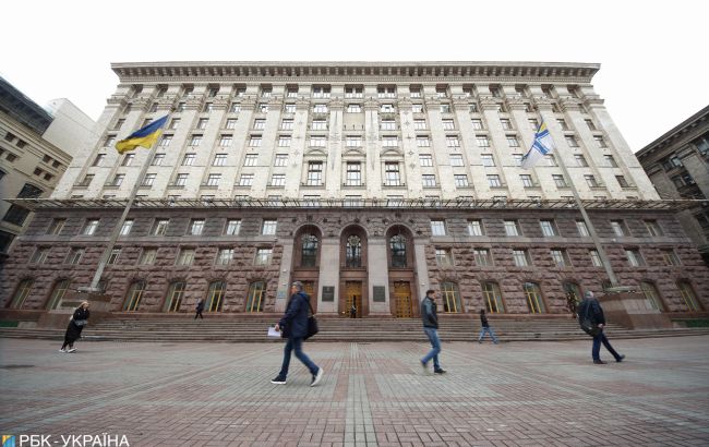 Переплатив за пункти незламності. Директору департаменту КМДА повідомили про підозру