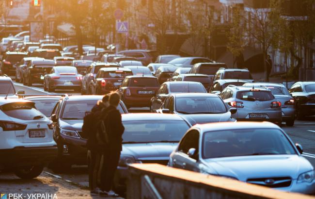 В Киеве 10 ноября ограничат движение на нескольких участках в Святошинском районе