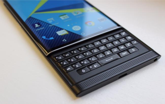 Blackberry&nbsp;официально объявила о прекращении производства смартфонов